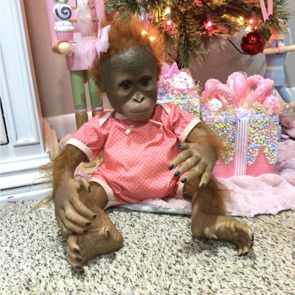 Ashton-Drake Annabelle’s Hugs 22” Lifelike Monkey Doll RealTouch Vinyl - Picture 13 of 13